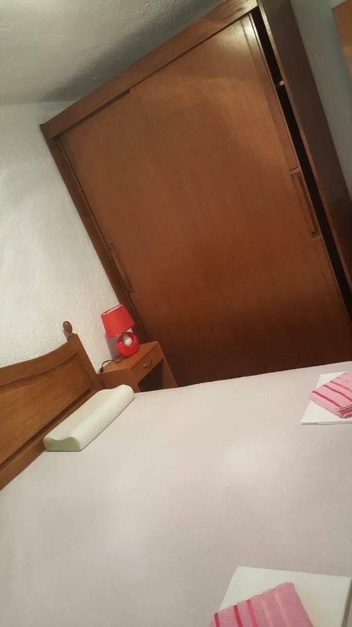 Apartman Zahira Karlobag Exteriör bild